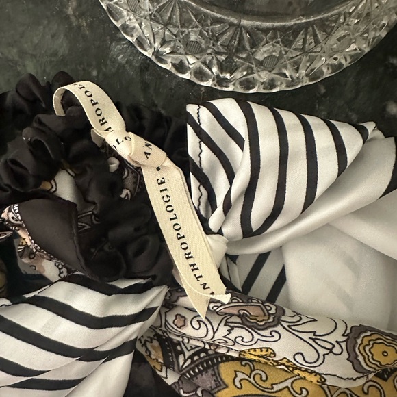 Anthropologie Black & White Paisley Stripe Scarves - Picture 3 of 3